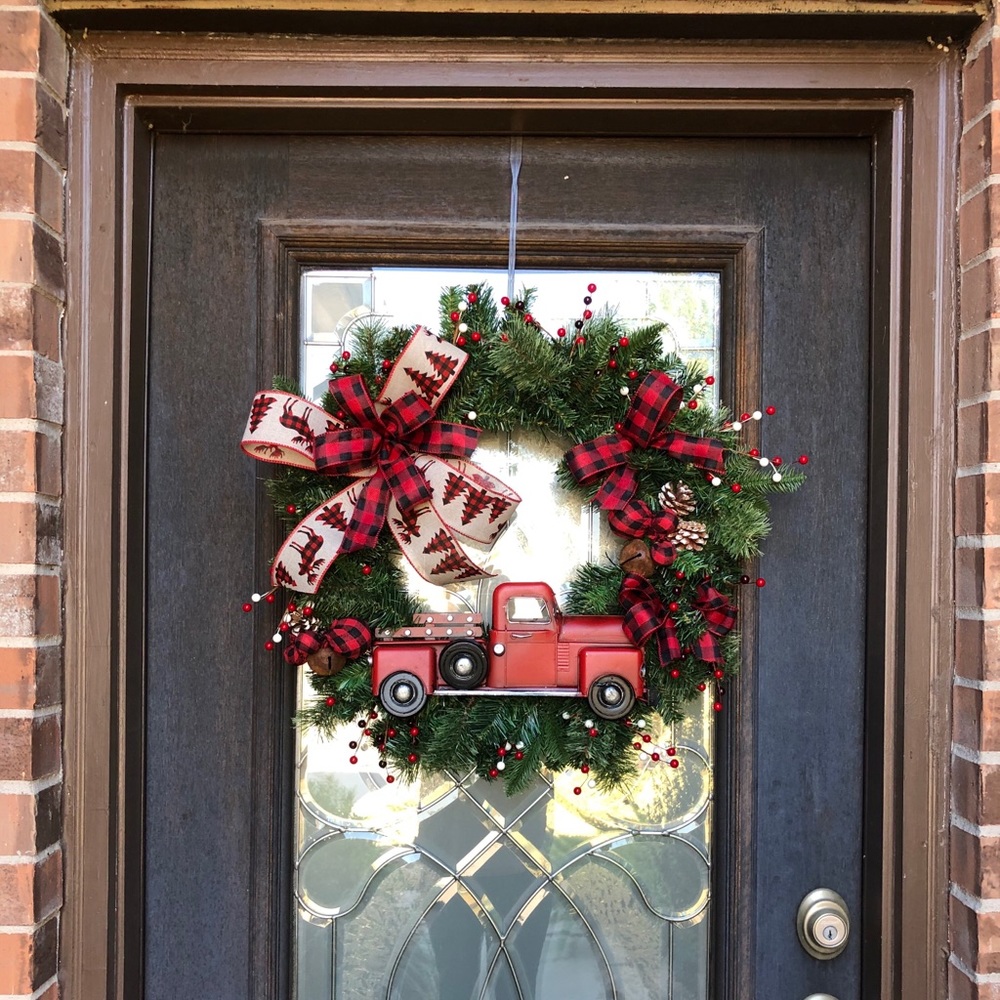 Christmas Red Truck Wreath